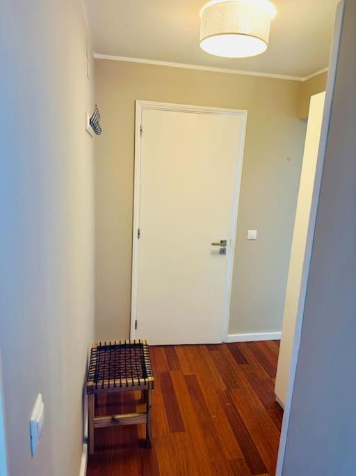 Renovado Com Ac, 2 Wc Completos, Terraco E Garagem Apartment Porto Exterior photo